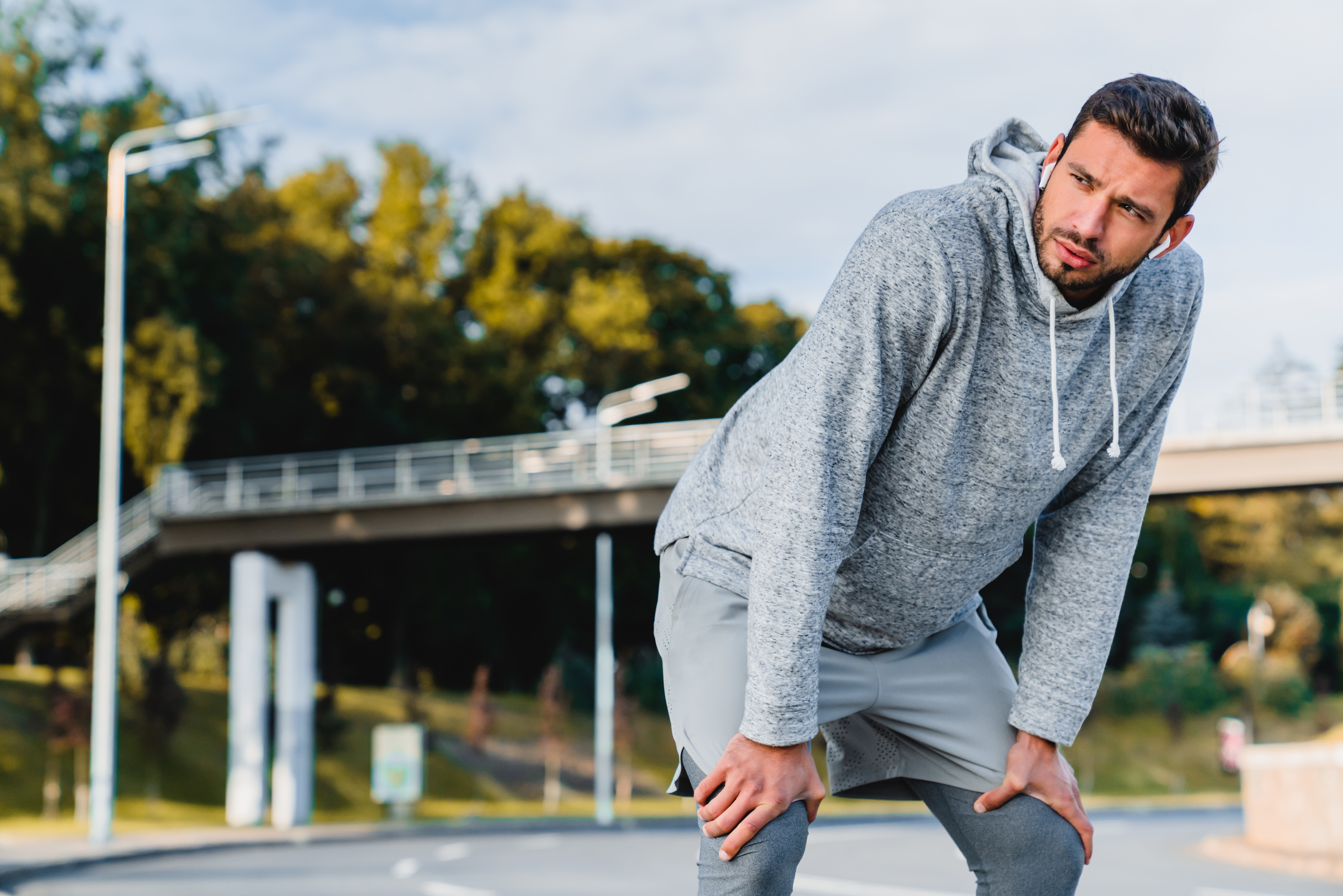 You are currently viewing Low Testosterone in Young Men: What You Should Know and Why It’s Happening Sooner